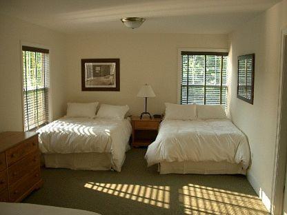 Villa Admore - Luxury with pool - image 2