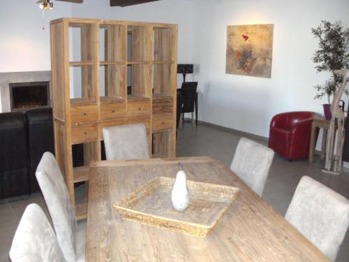 La Ferme des Oliviers gîte à louer Bietrin Creux