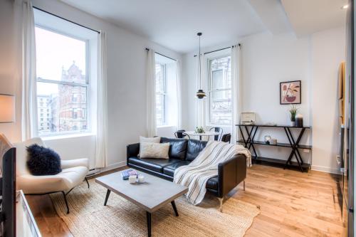 Magnificent Condo in Old Montreal Netflix
