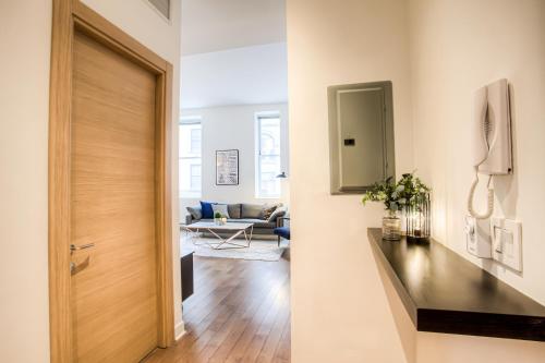 Stella Stays Vibrant & Spacious Condo Old Montreal Netflix