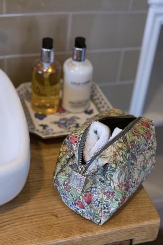 Bridstow Guest House - image 4