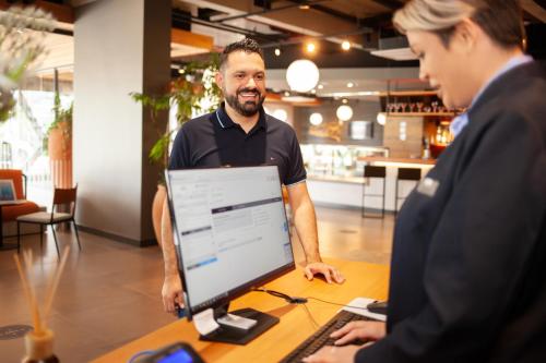 24時間フロント対応