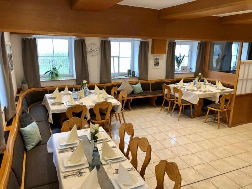 餐廳, Landgasthof Krone in 上馬希塔爾