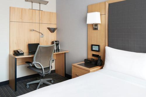 World Center Hotel - main image