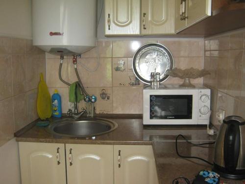 مطبخ, Karpaty Gutsulska Sadyba in Mykulychyn