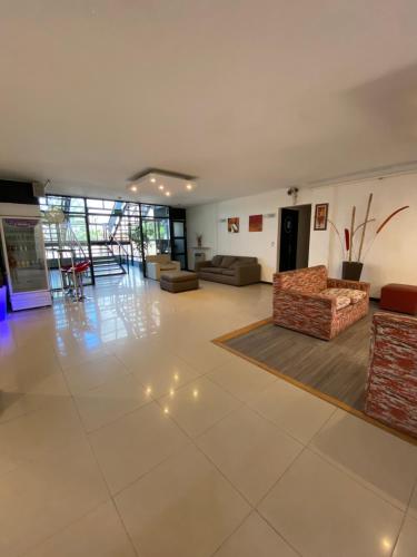 Hotellet från utsidan, Hotel Sialdorf in Villa Carlos Paz