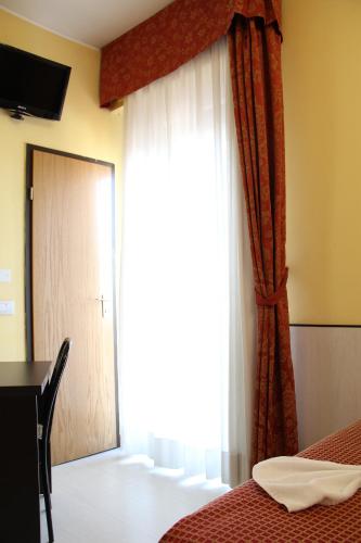 Hotel Lugano, Milan (photo 3)