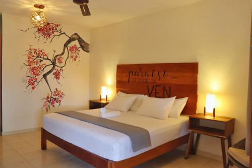 Hotel Sur Bacalar – Bacalar, TX