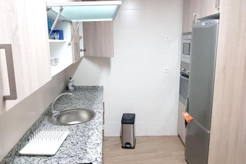  3 bedrooms appartement with enclosed garden at Maspujols in Maspujols