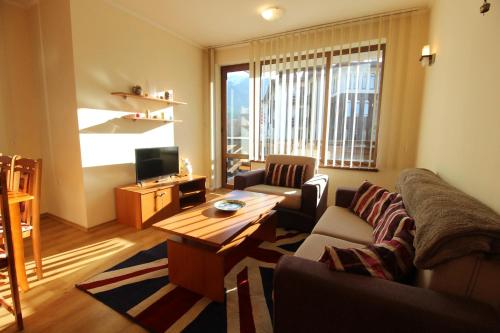 2 bedroom apartment near Gondola Bansko