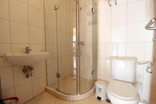 2 bedroom apartment near Gondola