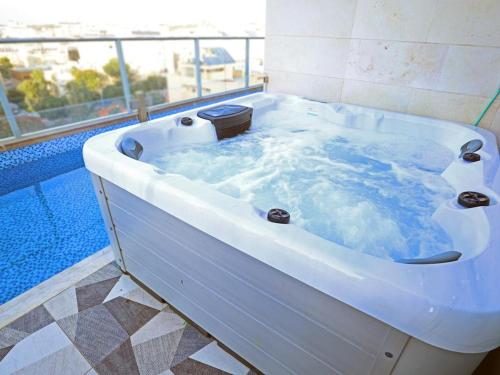 Luxury Rooftop Apartment in Netanya