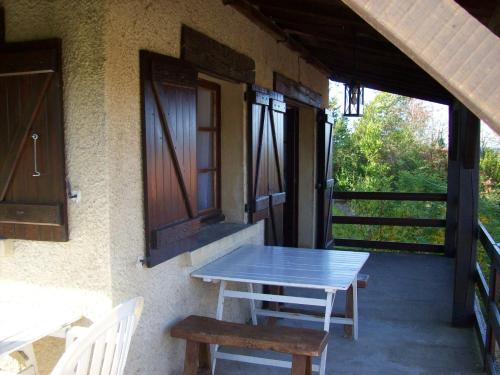 House with one bedroom in Puy l'Eveque with wonderful city view and furnished garden - image 5