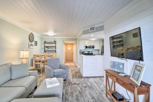 Fernandina Beach Condo with Pool and Beach Access! in Fernandina Beach, USA