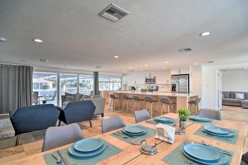 Bright Canalfront House with Pool in San Remo Shores