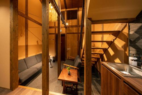KAGABI MIZUHIKI Machiya House