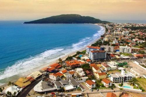 Cobertura praia dos Ingleses com terraco vista mar