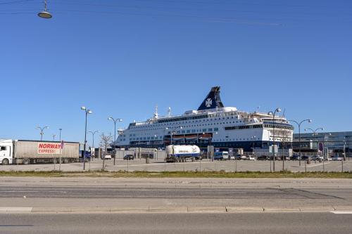 Hyggelig three-bedroom apartment in Copenhagen Osterbro - main image