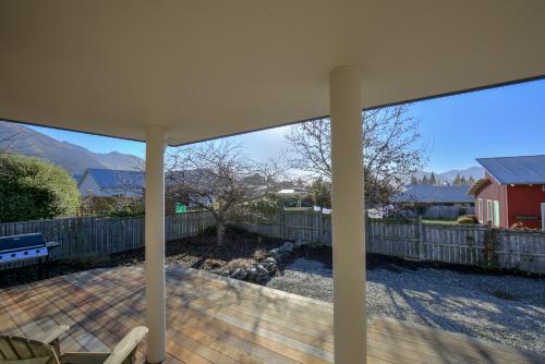 Mountain Views from Meadowstone - image 2