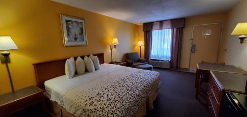 Quality Inn White Springs Suwanee - main image