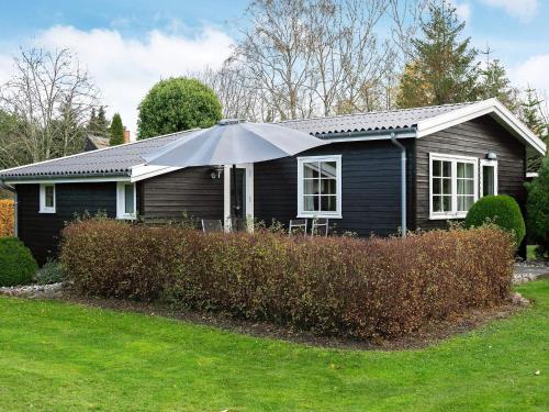 Two-Bedroom Holiday home in Væggerløse 22