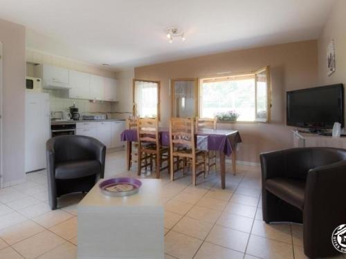 Gîte Chevry, 3 pièces, 5 personnes - FR-1-493-199 gîte à louer Crozet