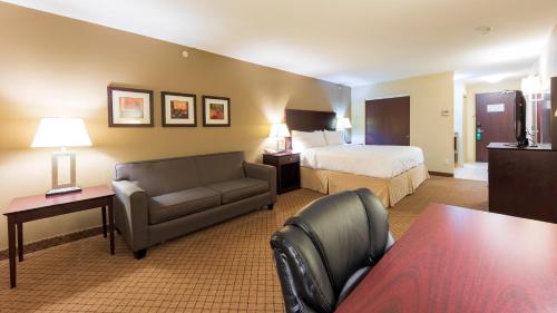 Holiday Inn Hotel and Suites-Kamloops, an IHG Hotel - image 12