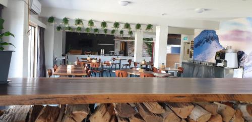 Alpine Resort Motel in جندبيني