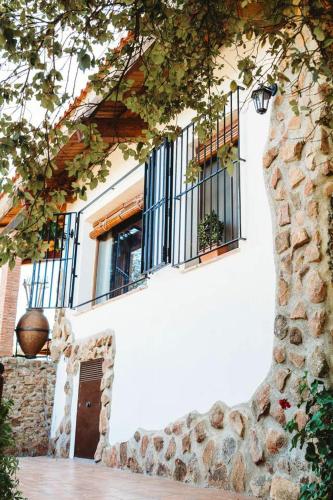 3 bedrooms villa with private pool enclosed garden and wifi at Monesterio