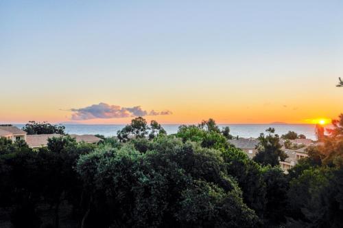 Villa de 4 chambres a Linguizzetta a 850 m de la plage avec vue sur la mer piscine privee et jardin clos