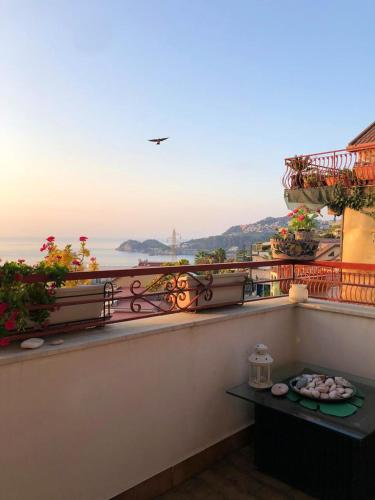 House with 2 bedrooms in Letojanni with wonderful sea view furnished terrace and WiFi 500 m from the beach - image 3