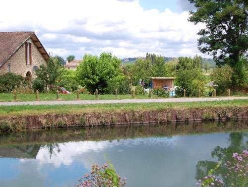 Appartement d'une chambre avec piscine partagee jardin amenage et wifi a Blaignac