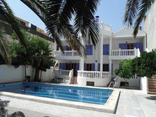  4 bedrooms house with shared pool furnished terrace and wifi at Durcal in Dúrcal