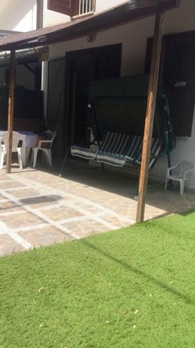 House with 2 bedrooms in Laura with enclosed garden 100 m from the beach - image 12