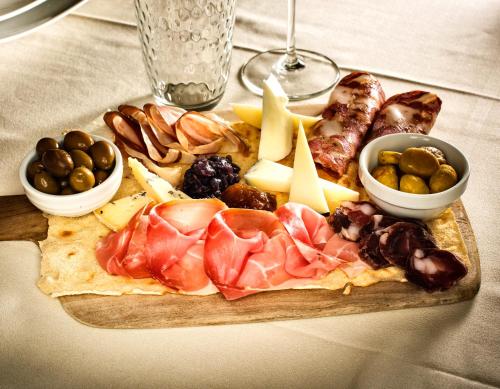 Sardegna Hotel - Suites & Restaurant - image 8
