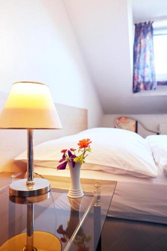 Ring Hotel - image 13