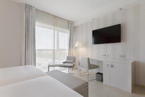 NH Ciudad de Zaragoza - image 3