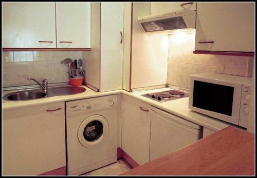 Apartamentos Vértice Bib Rambla, Siviglia (foto 3)