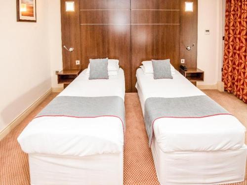 OYO Flagship The Bridge House - image 7