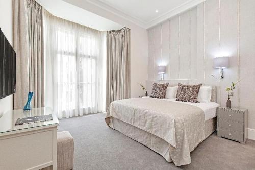 Chesham Court Knightsbridge - image 14