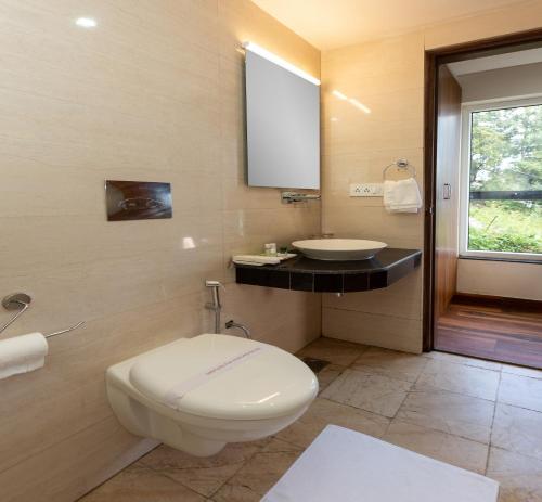 Deluxe Premium Room (Valley View) image 2