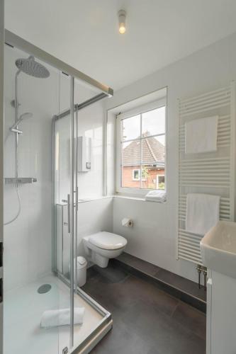 Apartment with Balcony image 10