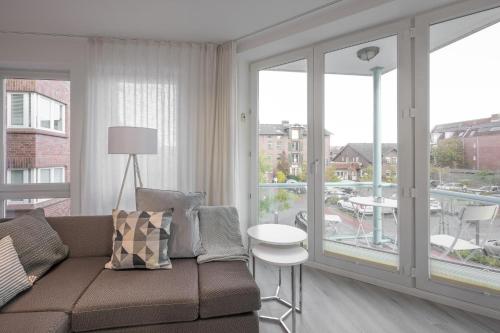 Apartment with Balcony image 10