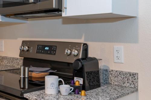 Viagem Attractive 1BR with Parking and Gym - image 3