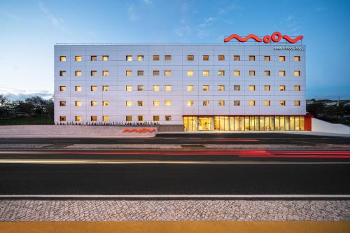 ทัศนียภาพภายนอกโรงแรม, Moov Hotel Oeiras in อีราส