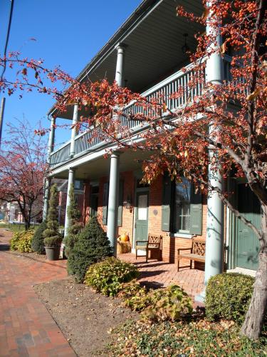Facilities, Bird-in-Hand Village Inn & Suites in Bird In Hand (PA)