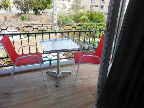 A Hotelcom Twins Apartments Apartment Flic En Flac - 