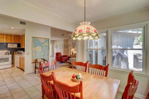 4 Hickory Lane 3 BR Pool Forest Beach - image 5