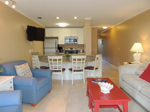 303 Ocean Dunes 1 BR Forest Beach Condo - image 3