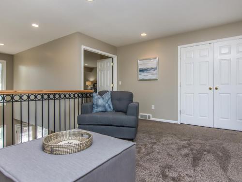 Union Meadows in Salt Lake with Private Hot Tub and Park - image 11